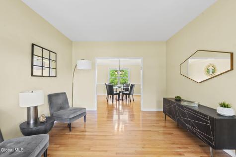 381 Doctor Shaw Road Slingerlands NY 12159