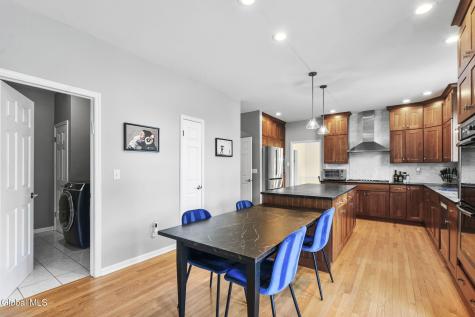 381 Doctor Shaw Road Slingerlands NY 12159