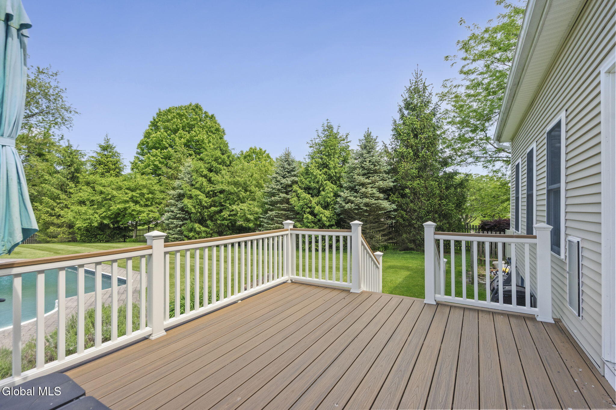 381 Doctor Shaw Road Slingerlands NY 12159