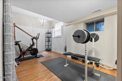 123 Daytona Avenue Albany NY 12203