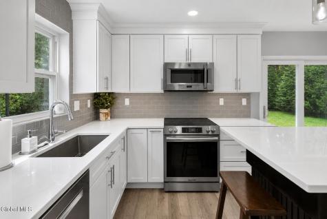 76 Skylark Drive Ballston Spa NY 12020
