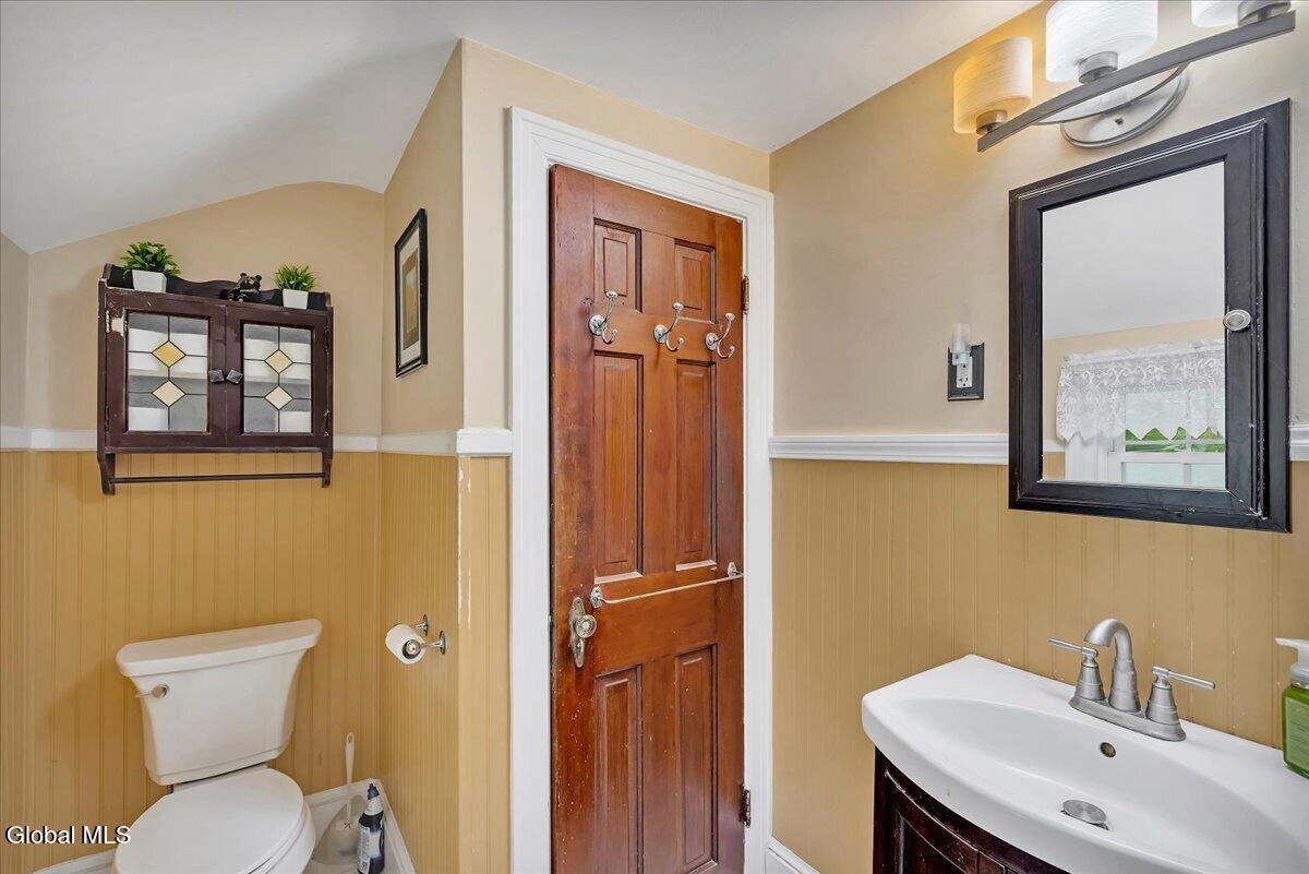 2 George Street Colonie NY 12205