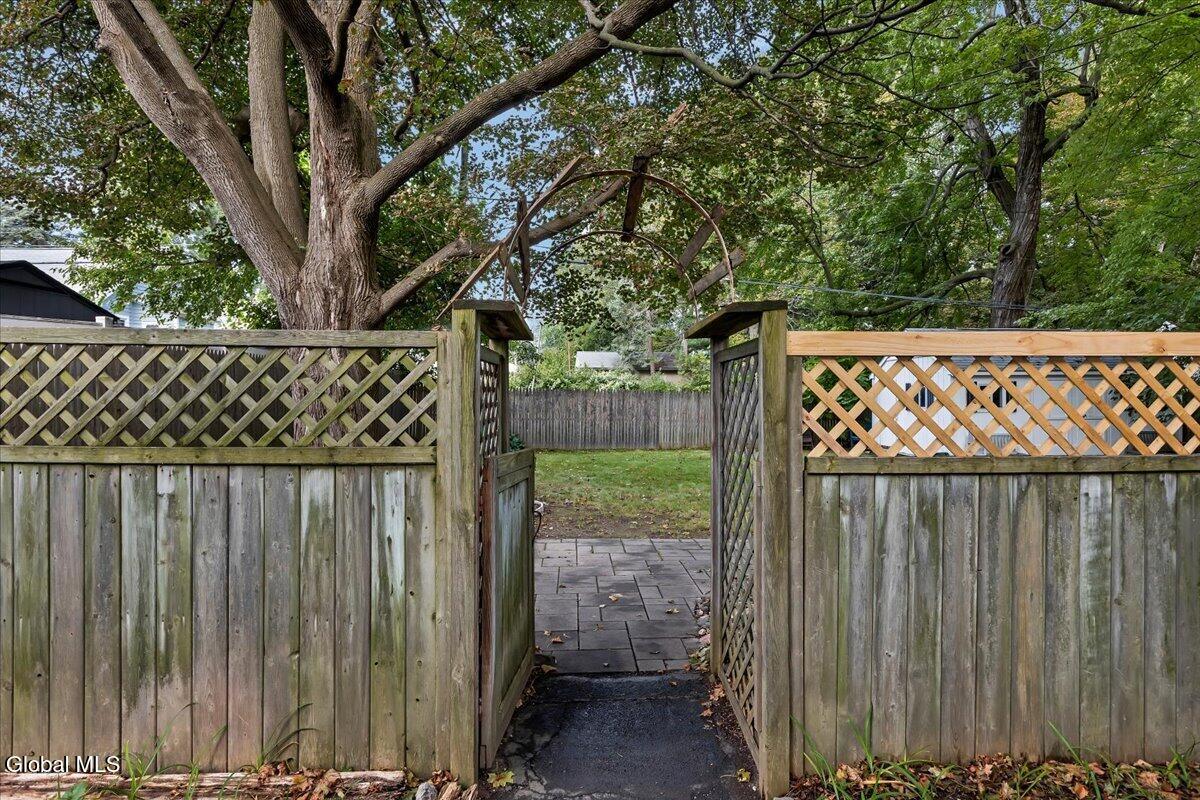 2 George Street Colonie NY 12205