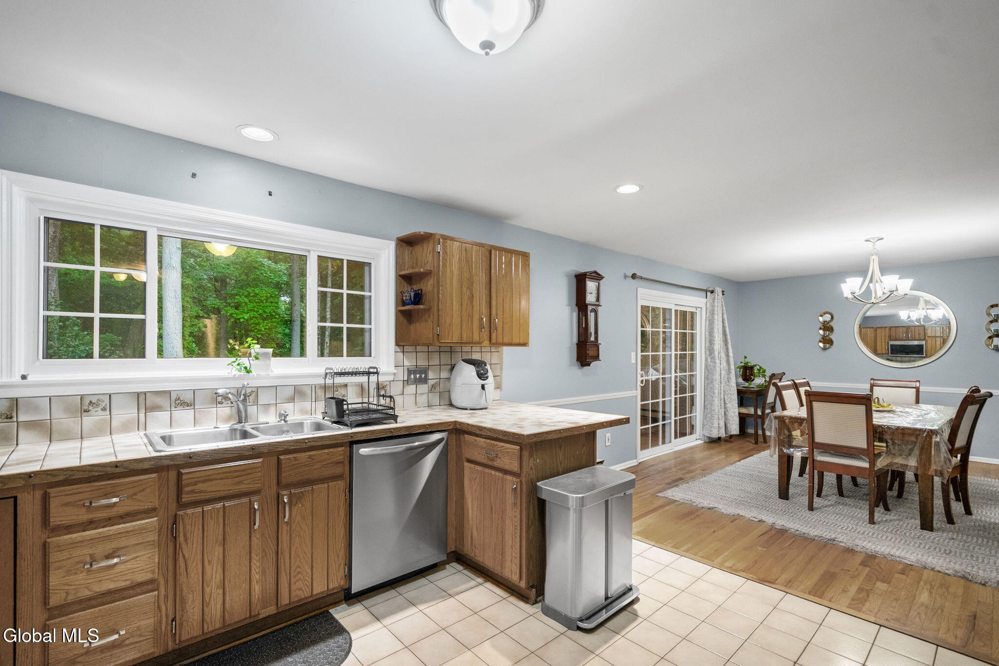 106 Brockley Drive Delmar NY 12054