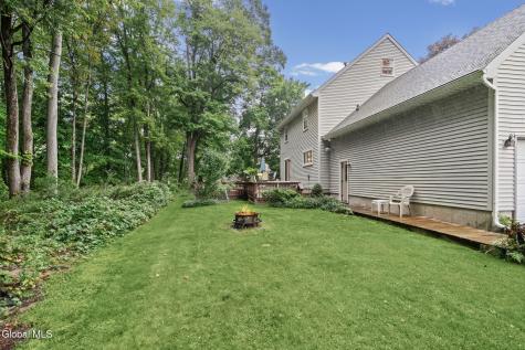 106 Brockley Drive Delmar NY 12054
