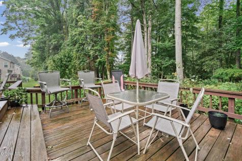 106 Brockley Drive Delmar NY 12054