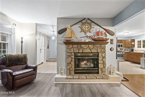 106 Brockley Drive Delmar NY 12054