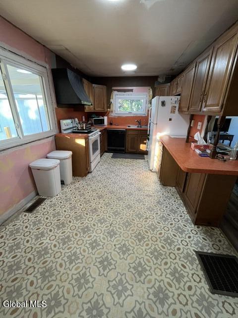 3 Ryder Avenue South Glens Falls NY 12803