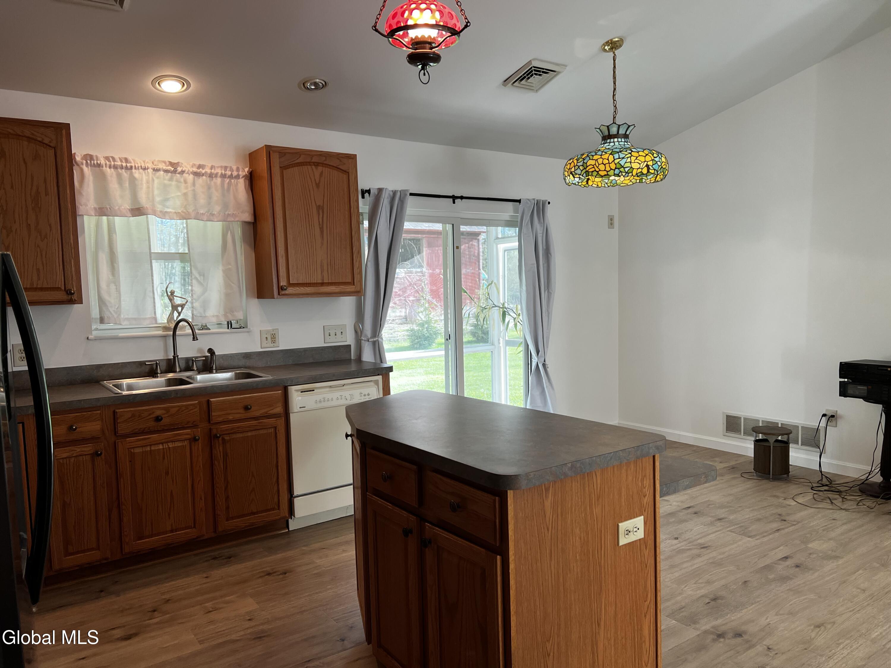 104 Cronin Road Queensbury NY 12804