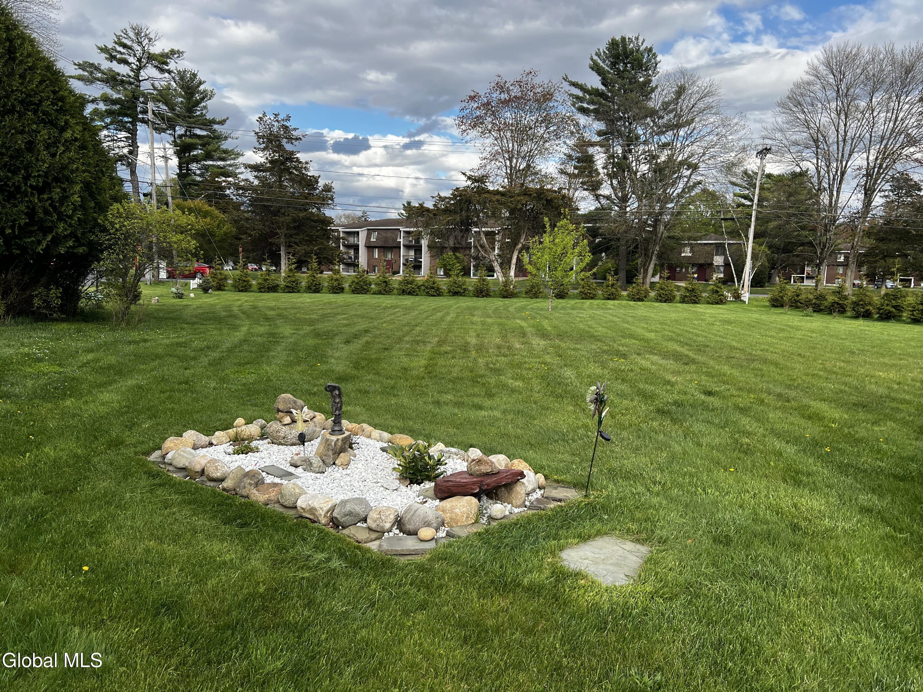 104 Cronin Road Queensbury NY 12804