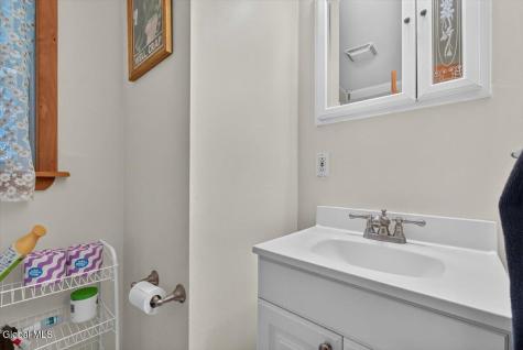 35 Neil Boulevard Selkirk NY 12158