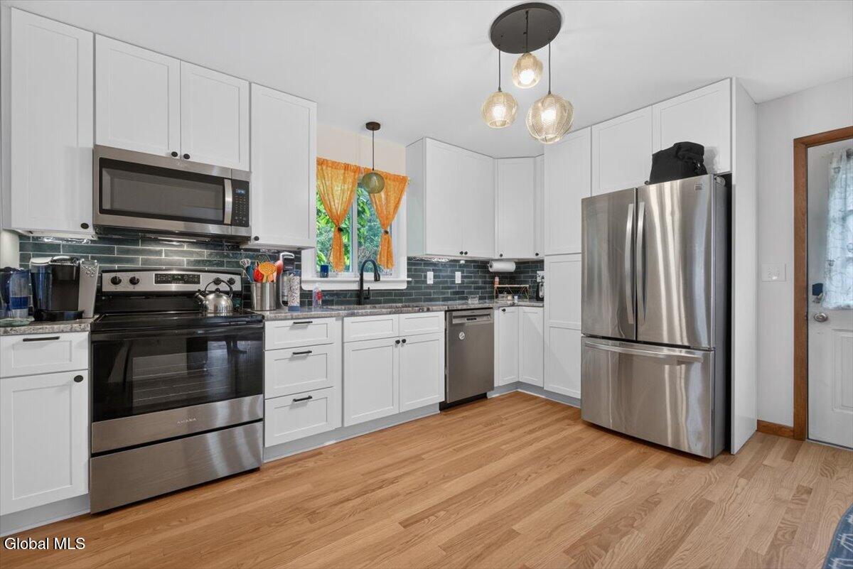 35 Neil Boulevard Selkirk NY 12158