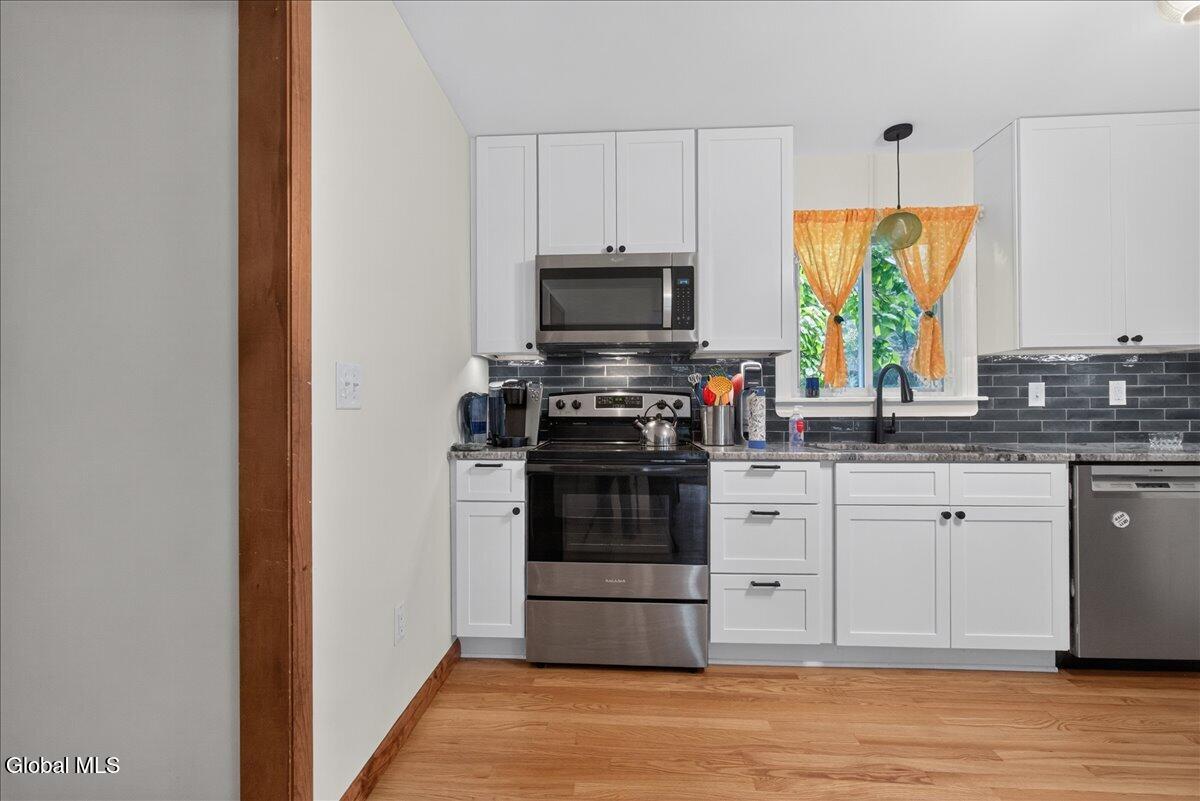 35 Neil Boulevard Selkirk NY 12158