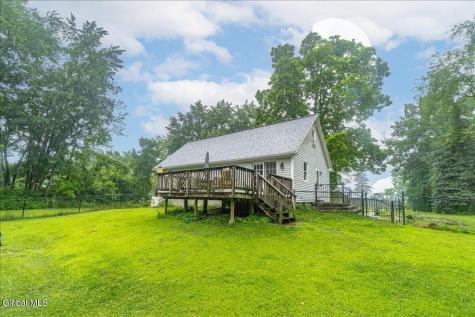 35 Neil Boulevard Selkirk NY 12158