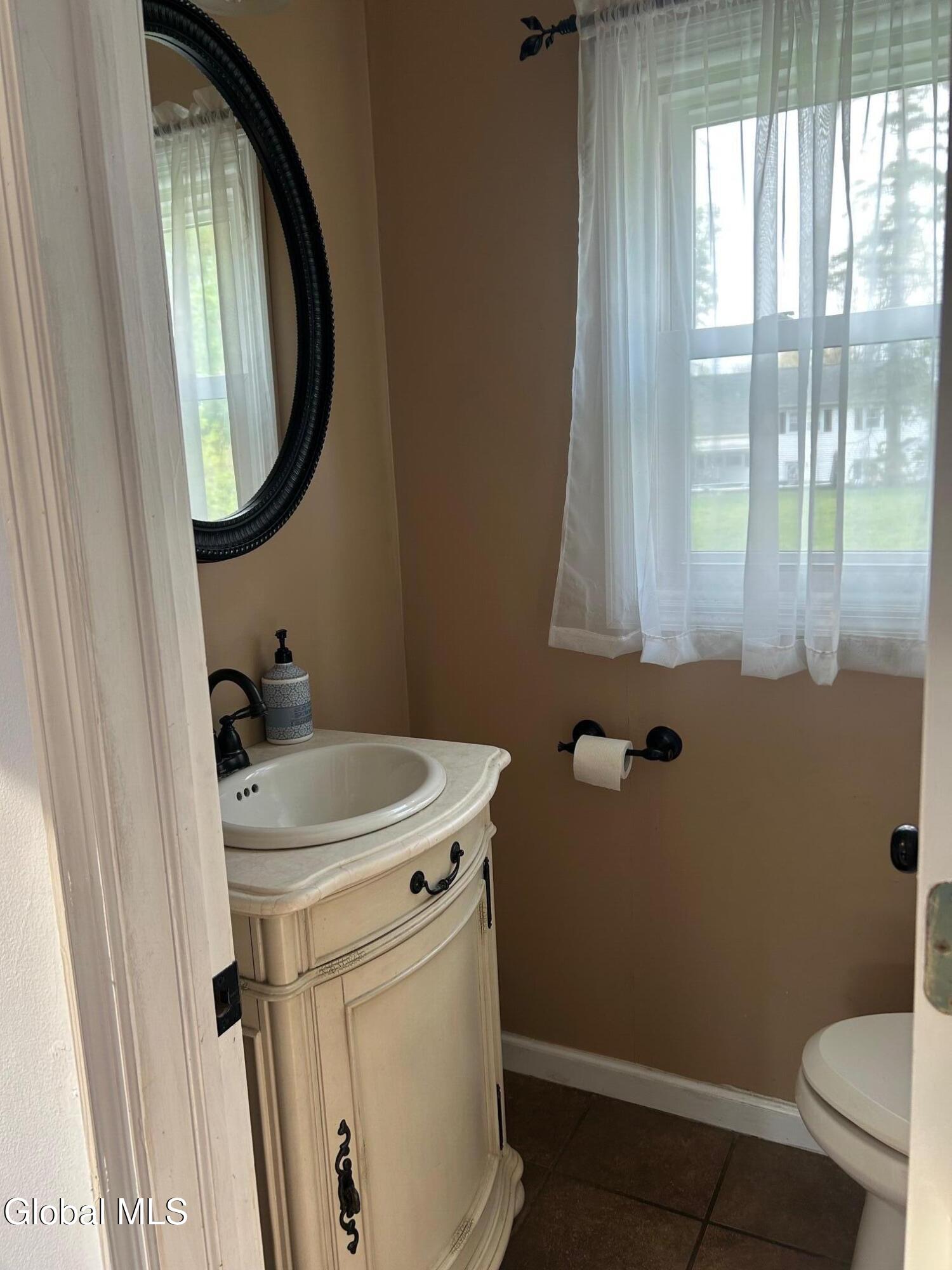2155 Orchard Park Drive Niskayuna NY 12309