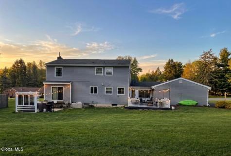 2155 Orchard Park Drive Niskayuna NY 12309