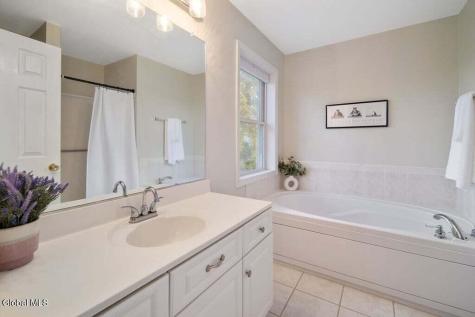 15 Mallard Drive Rexford NY 12148