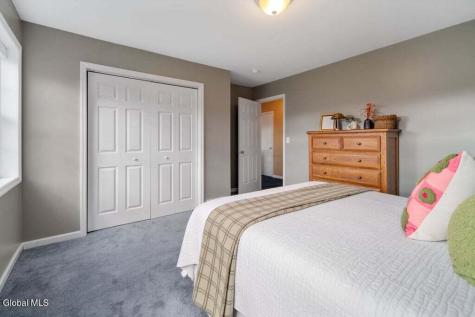 15 Mallard Drive Rexford NY 12148