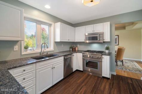 15 Mallard Drive Rexford NY 12148