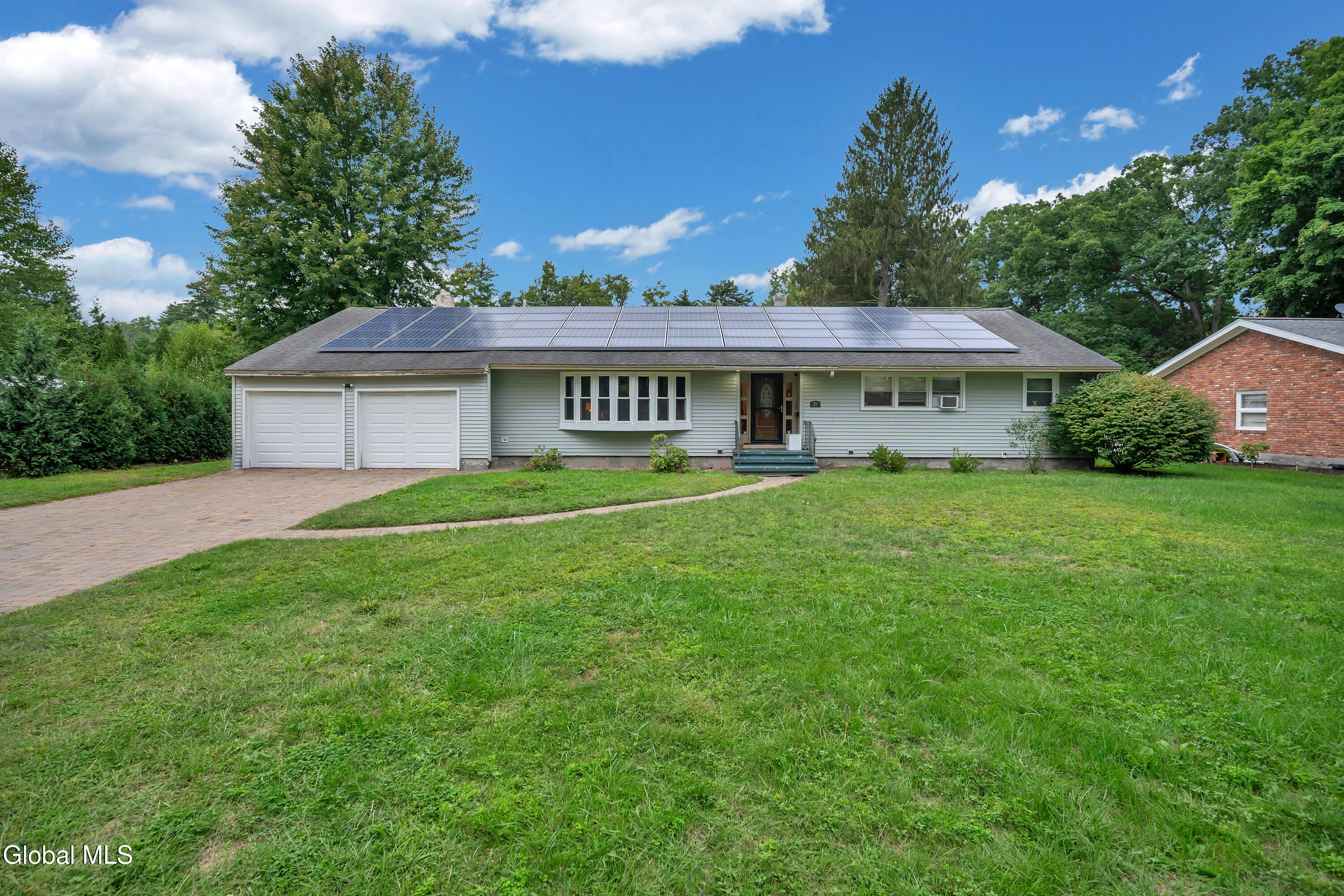 26 Fort Amherst Road Queensbury NY 12804