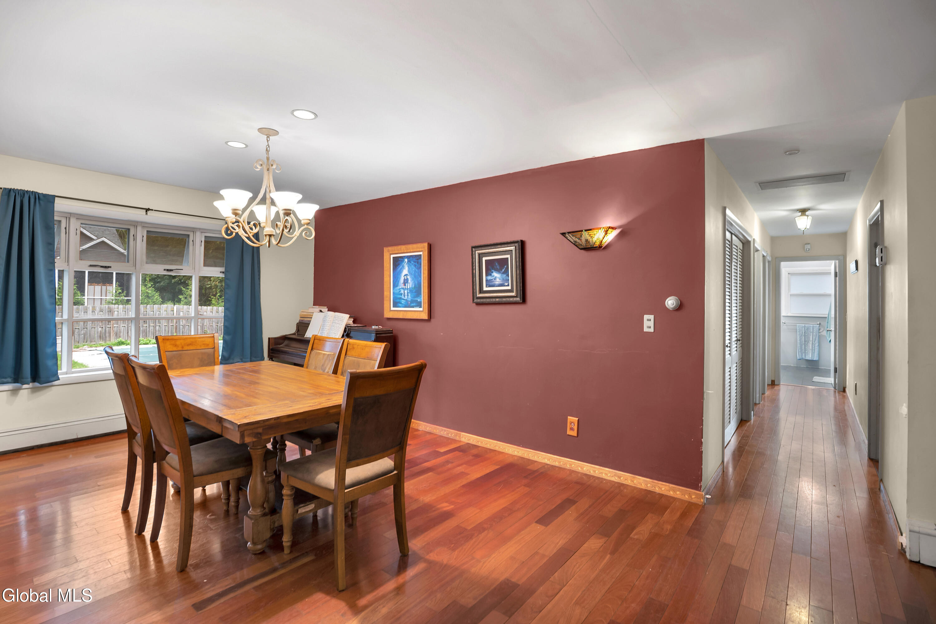 26 Fort Amherst Road Queensbury NY 12804