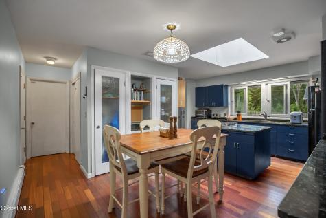26 Fort Amherst Road Queensbury NY 12804