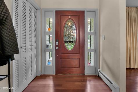 26 Fort Amherst Road Queensbury NY 12804