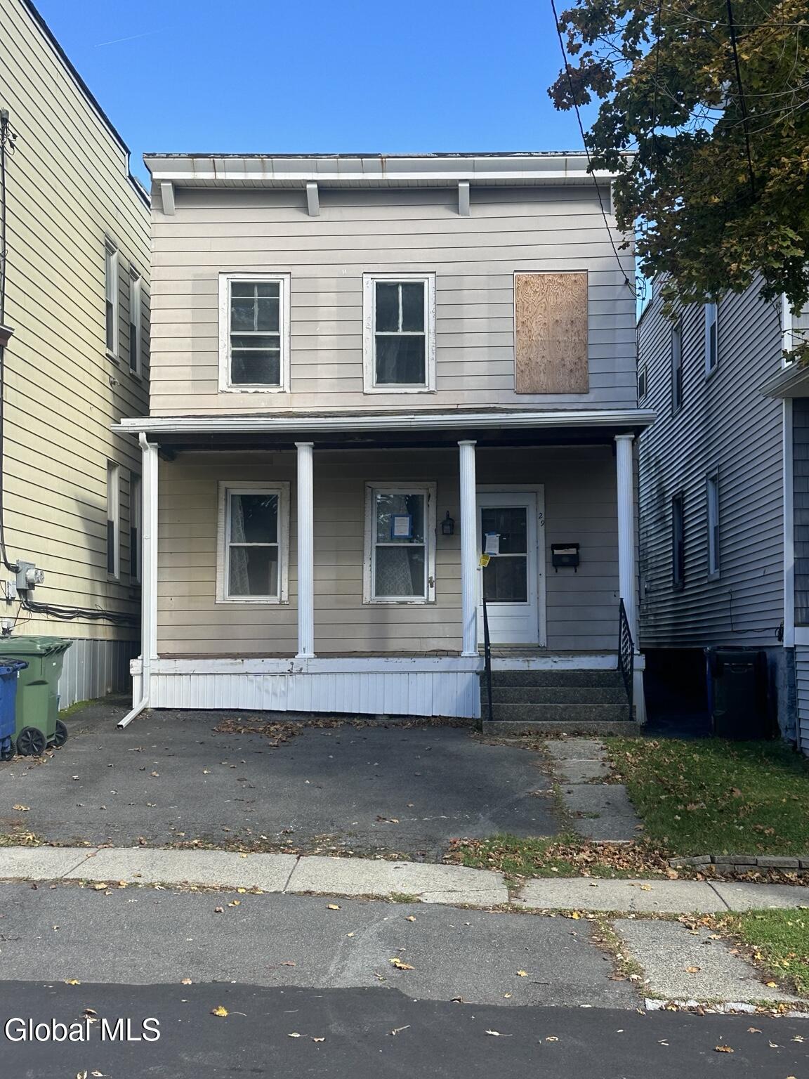 29 Mcelwain Avenue Cohoes NY 12047