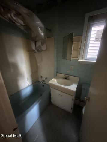 29 Mcelwain Avenue Cohoes NY 12047
