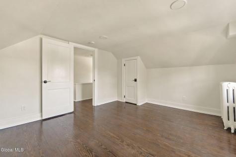 28 Homestead Avenue Albany NY 12203