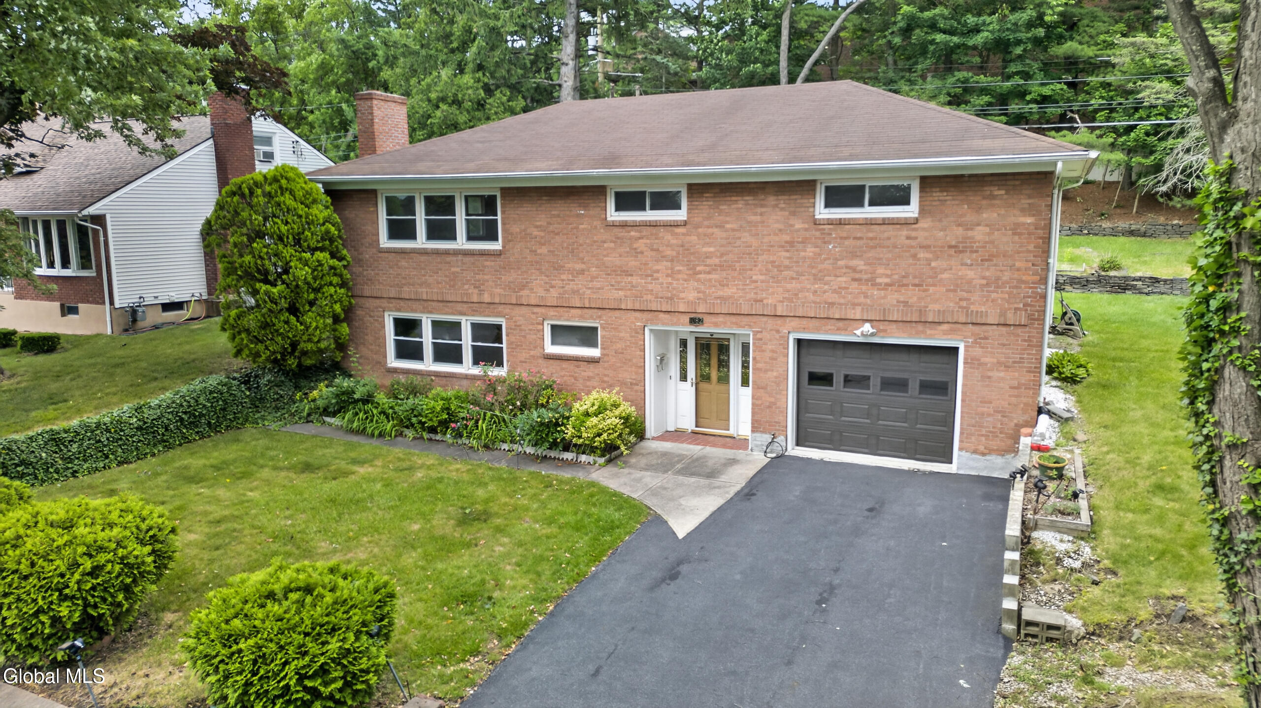 1082 Cornelius Avenue Niskayuna NY 12309
