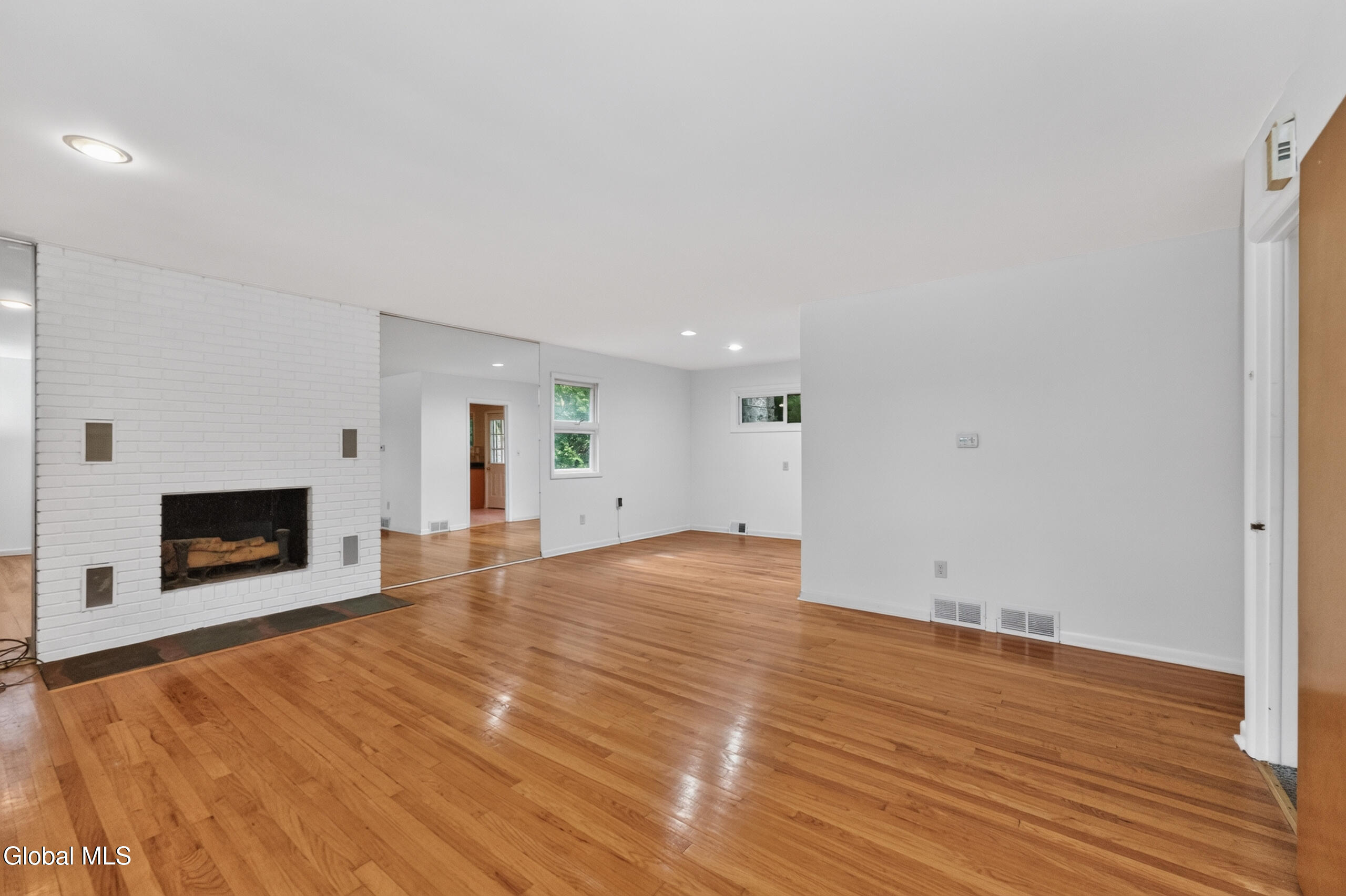 1082 Cornelius Avenue Niskayuna NY 12309