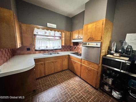 32 Parsons Avenue Hoosick Falls NY 12090