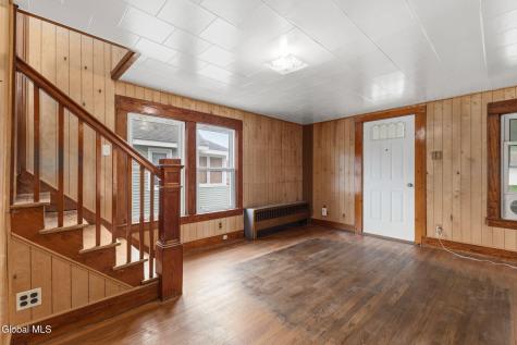 39 Fern Avenue Albany NY 12205