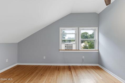 39 Fern Avenue Albany NY 12205