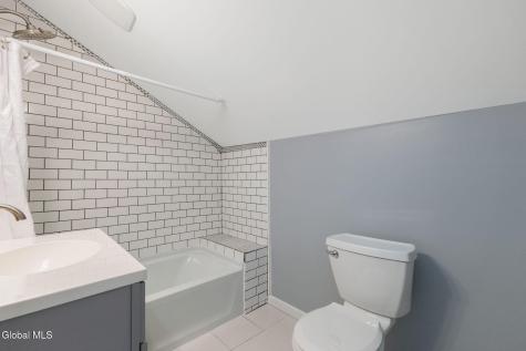 39 Fern Avenue Albany NY 12205
