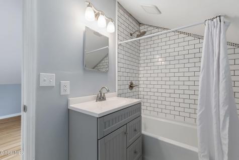 39 Fern Avenue Albany NY 12205