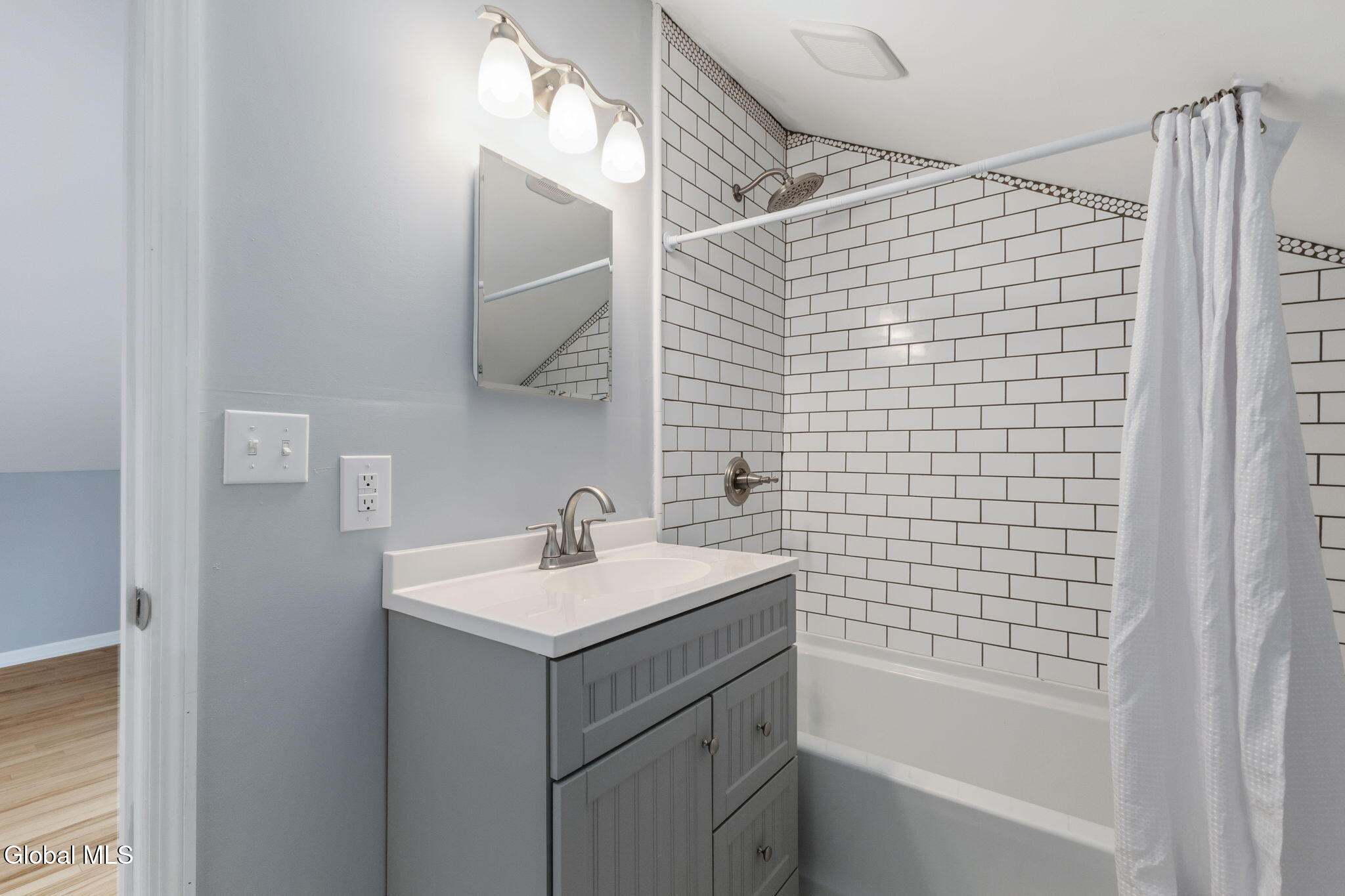 39 Fern Avenue Albany NY 12205