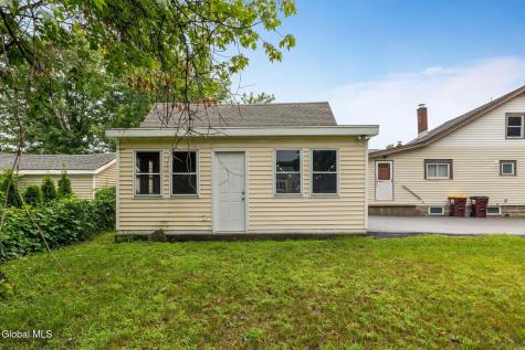 39 Fern Avenue Albany NY 12205
