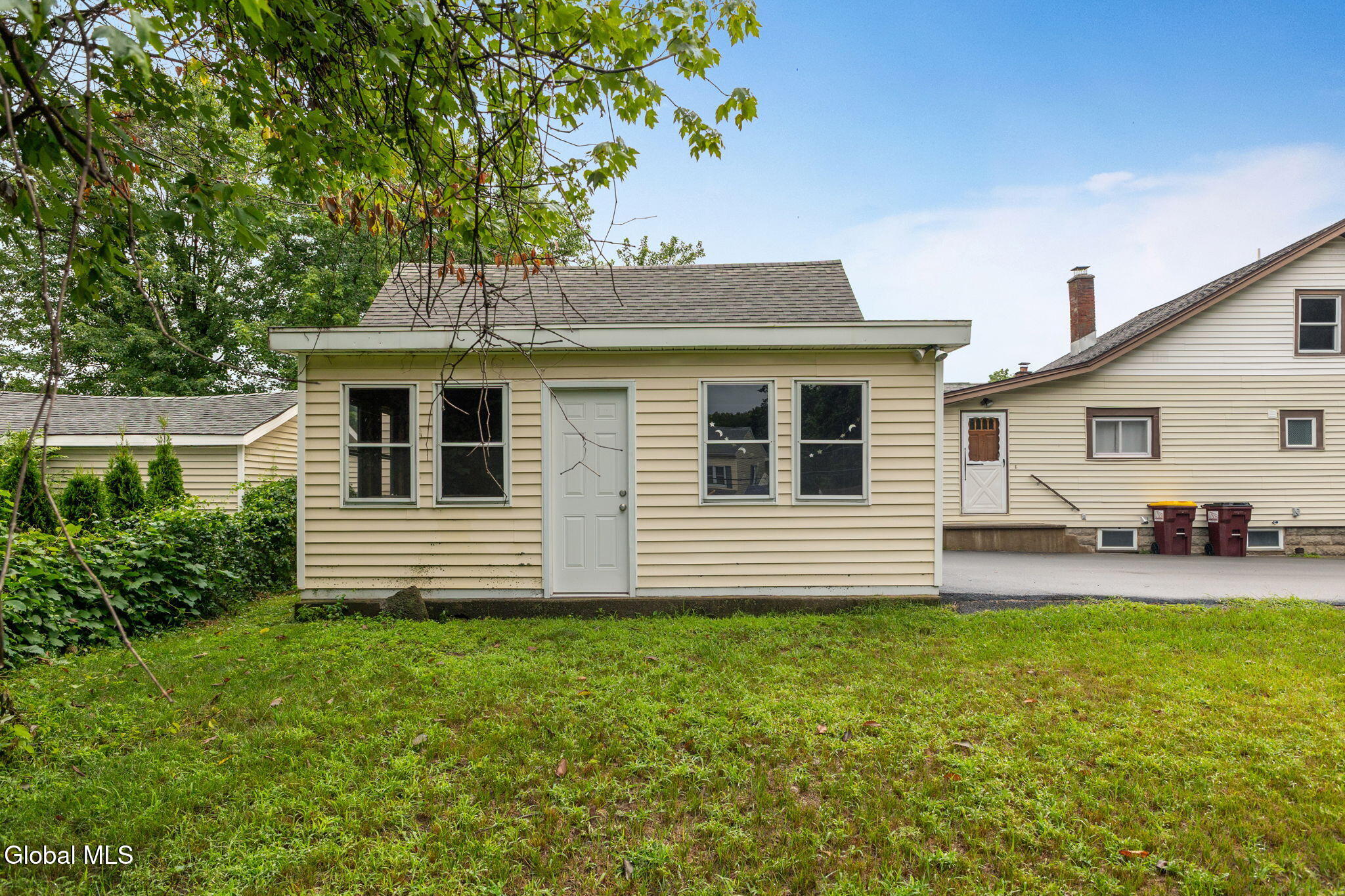 39 Fern Avenue Albany NY 12205
