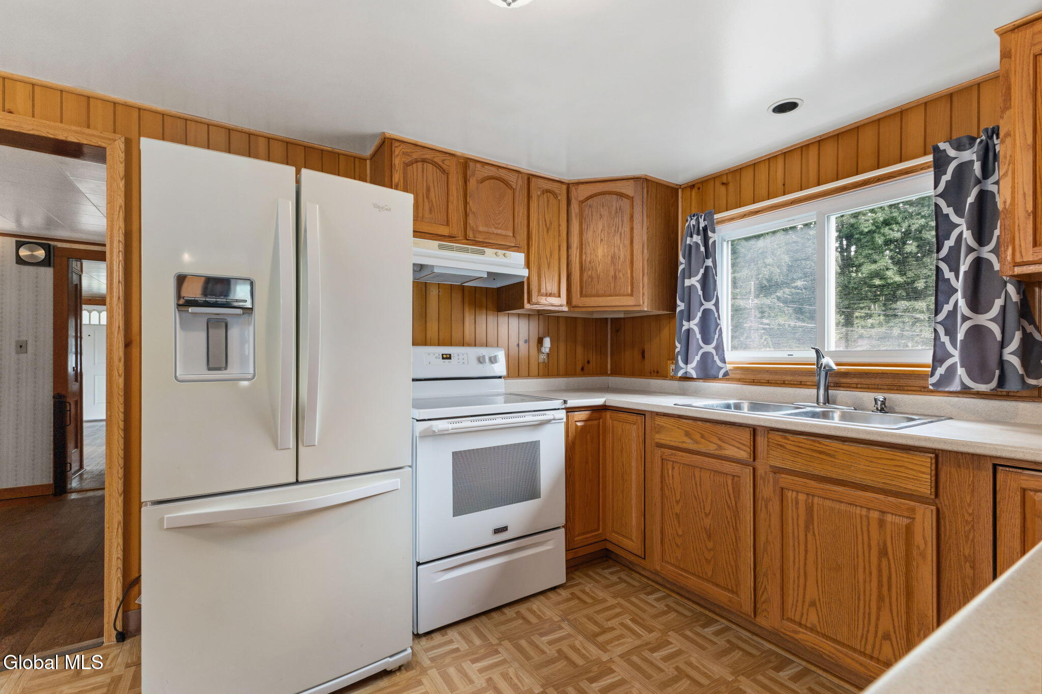 39 Fern Avenue Albany NY 12205