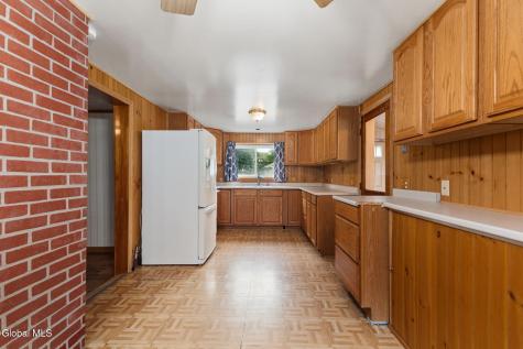 39 Fern Avenue Albany NY 12205