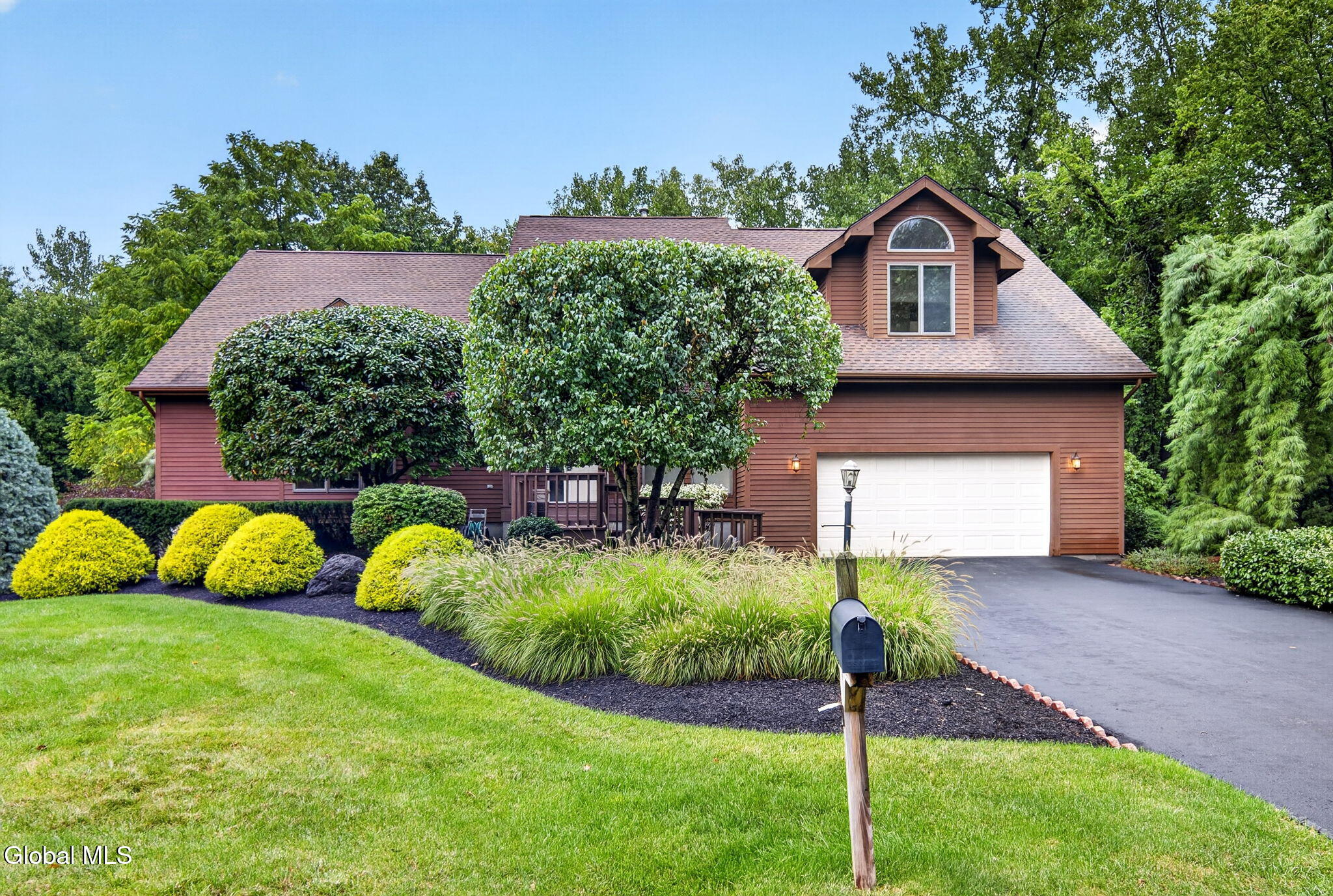 21 Carriage Hill Drive Latham NY 12110