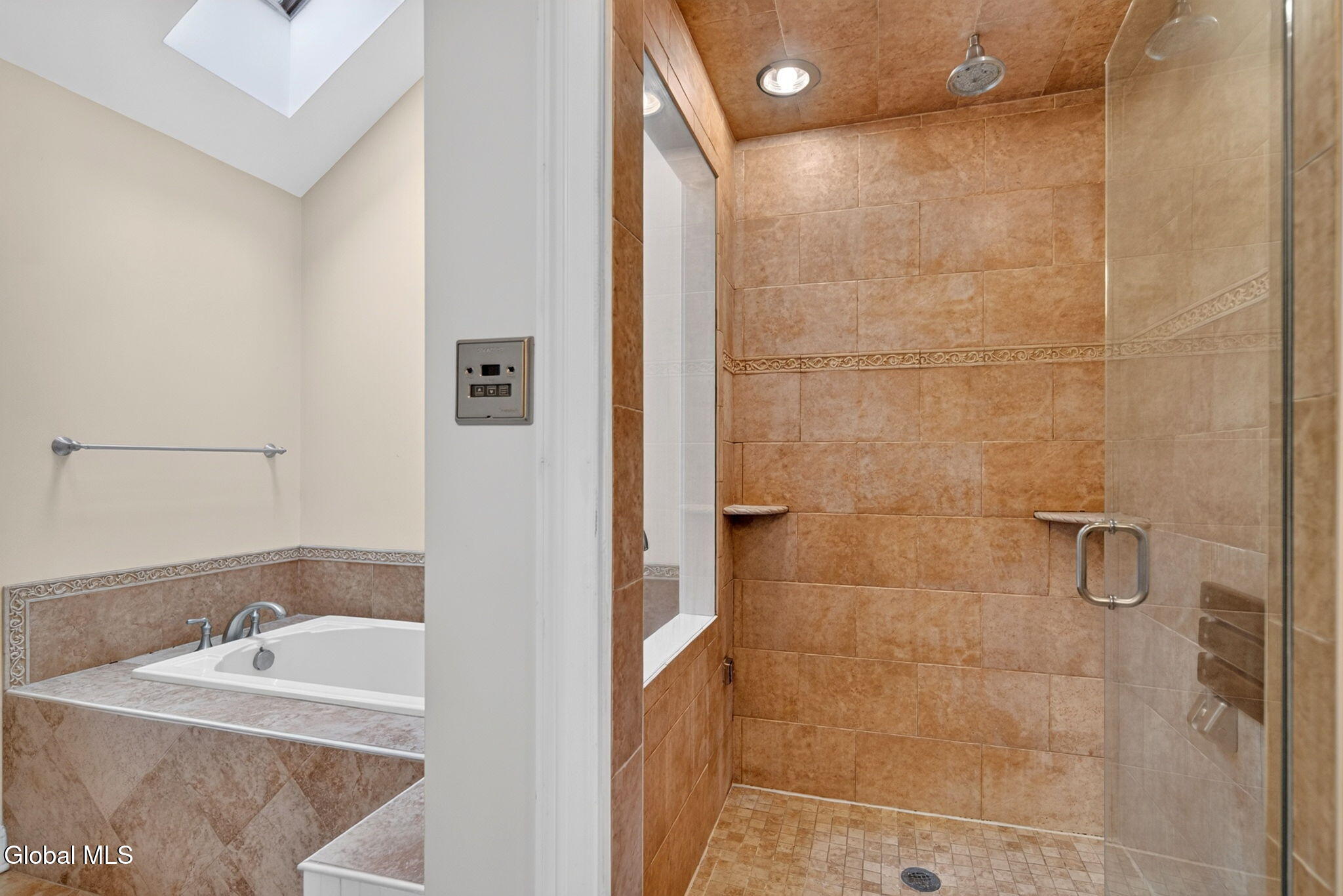 21 Carriage Hill Drive Latham NY 12110