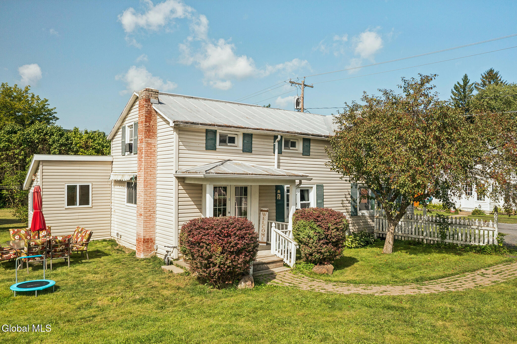 122 School Street Schoharie NY 12157