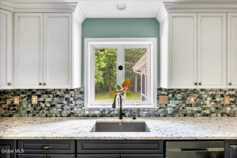 3 Carpenter Way Clifton Park NY 12065