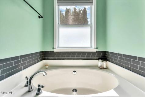 3 Carpenter Way Clifton Park NY 12065