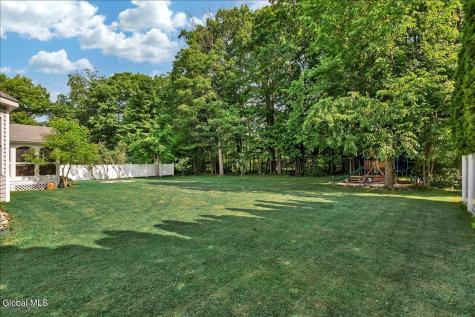 3 Carpenter Way Clifton Park NY 12065