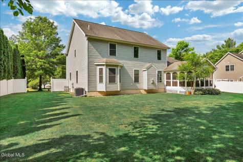 3 Carpenter Way Clifton Park NY 12065