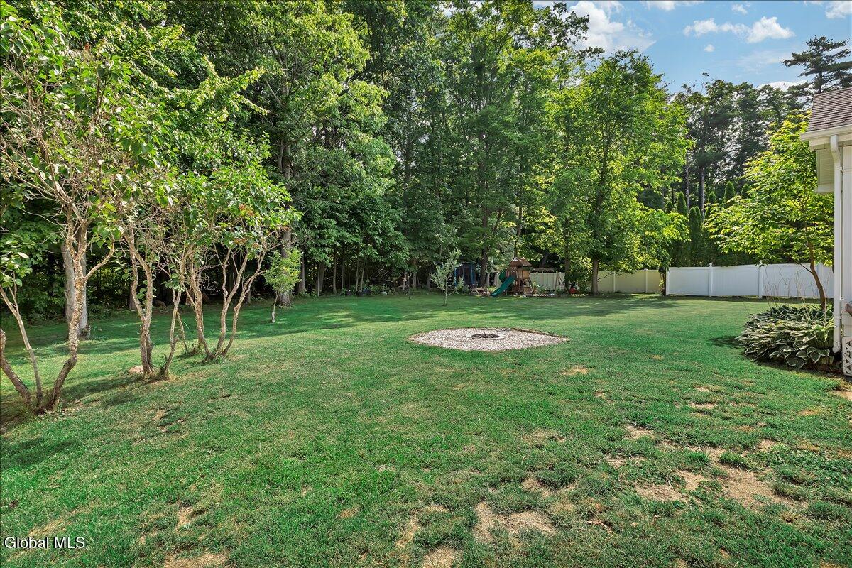 3 Carpenter Way Clifton Park NY 12065